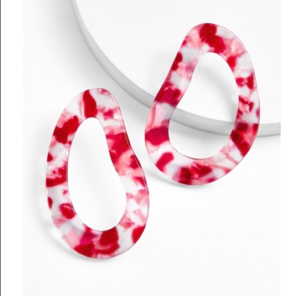 BaubleBar Sarin Resin Freeform Earrings